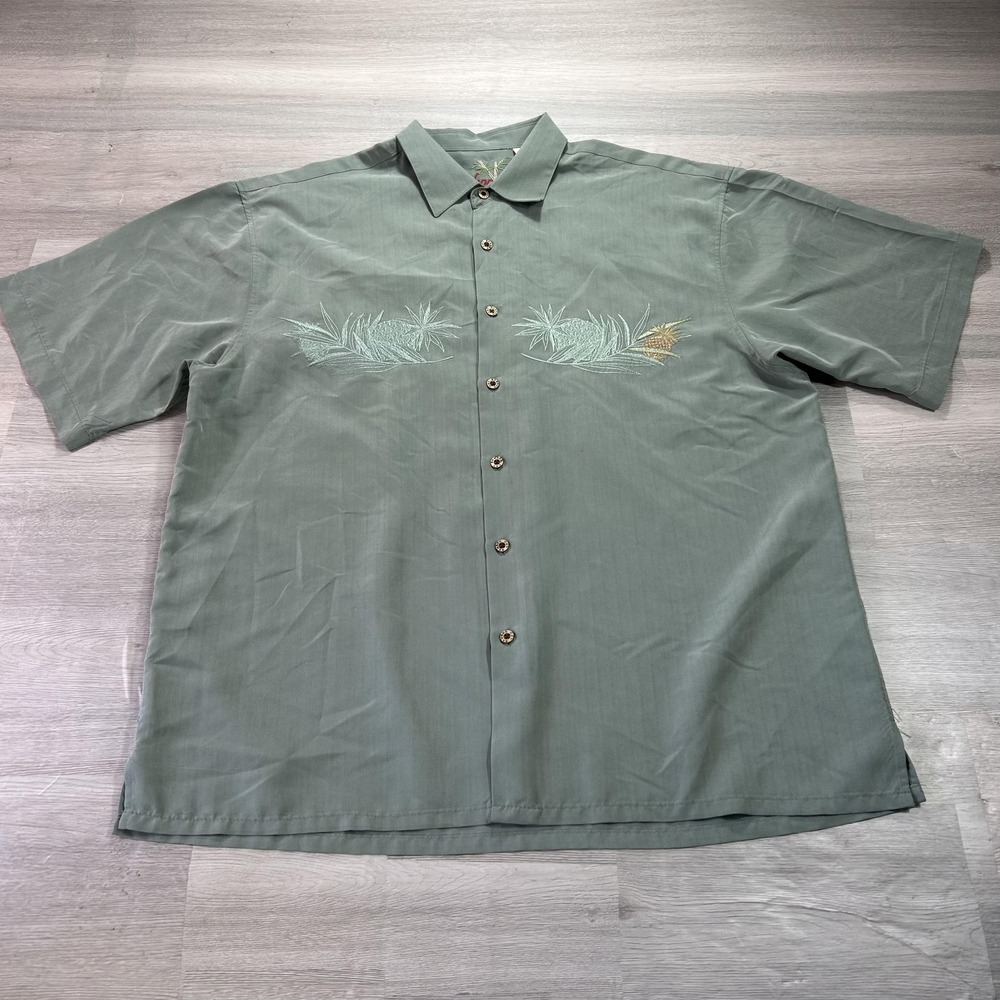 Bamboo Cay Shirt Mens XL Green Pineapple Embroidered Short Sleeve Button Up